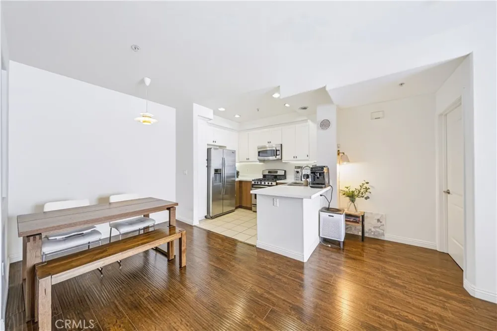 360 W Avenue 26 Los Angeles, CA 90031