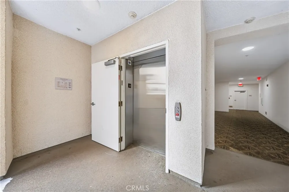 360 W Avenue 26 Los Angeles, CA 90031