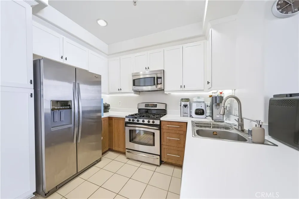 360 W Avenue 26 Los Angeles, CA 90031