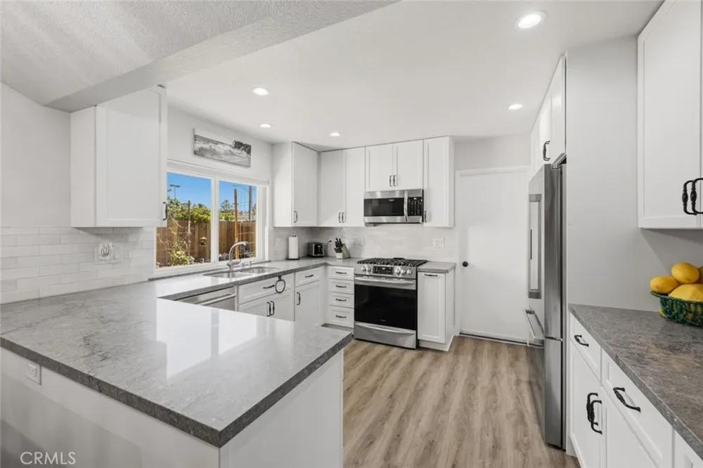 2277 Workman Simi Valley, CA 93063