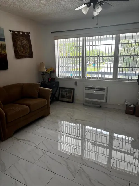 237 NORTHAMPTON L