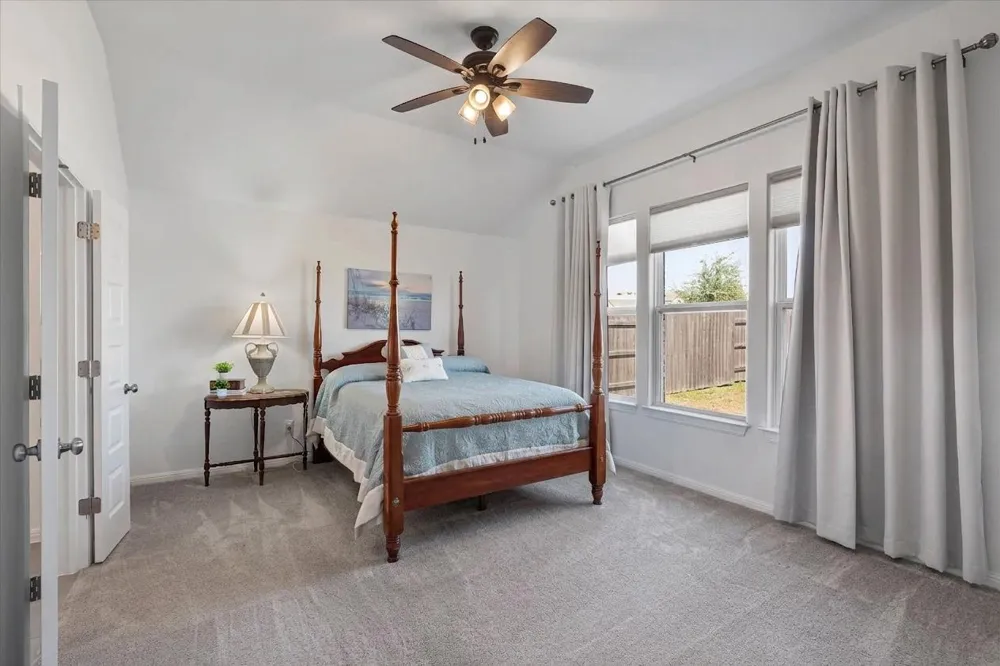 102 Patrick Herndon Drive Bastrop, TX 78602