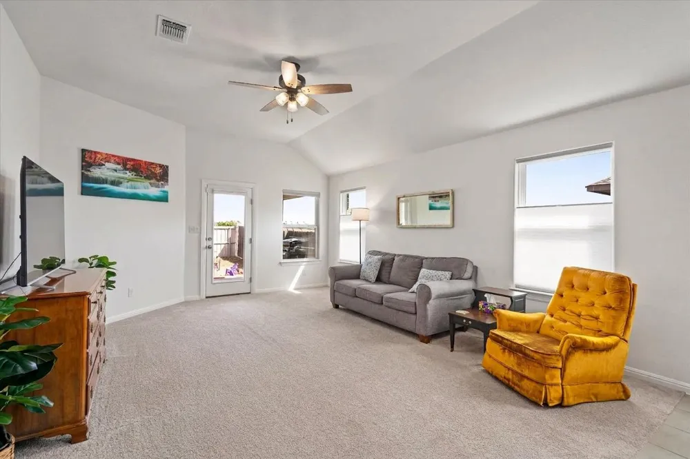 102 Patrick Herndon Drive Bastrop, TX 78602