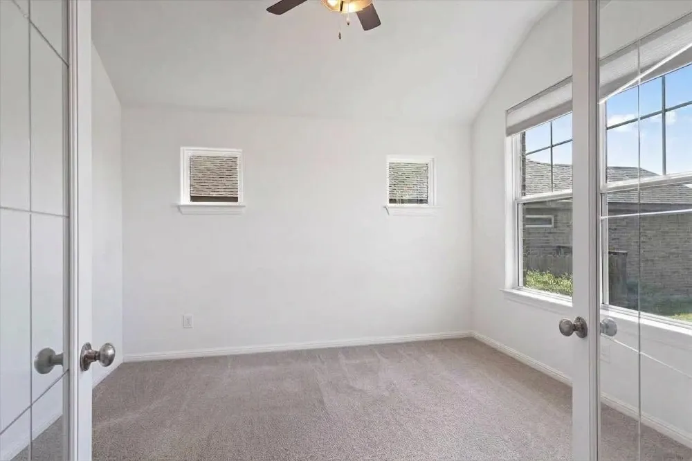 102 Patrick Herndon Drive Bastrop, TX 78602