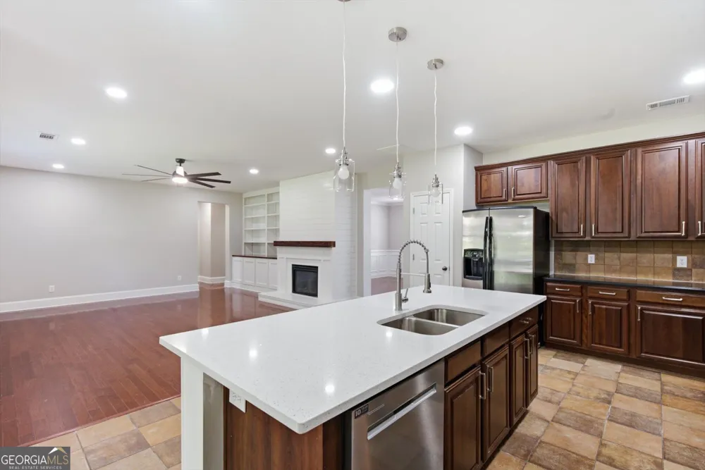1203 Lanier Springs DR Buford, GA 30518