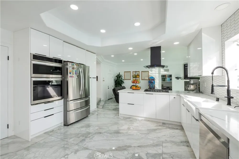 7652 Coolgrove Downey, CA 90240