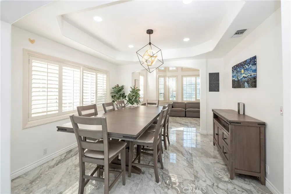 7652 Coolgrove Downey, CA 90240