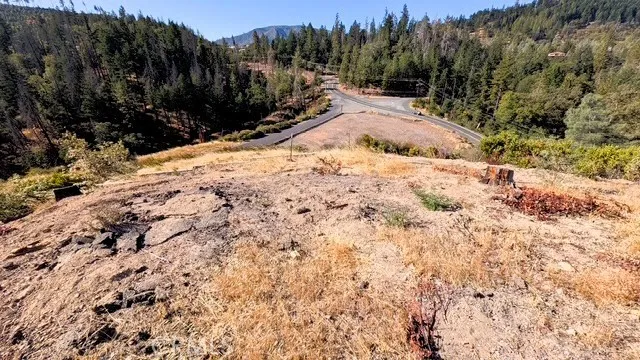13711 Prather Cobb, CA 95426