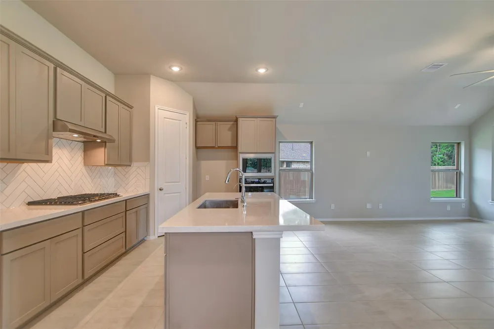 8346 Boundary Waters Drive Porter, TX 77365