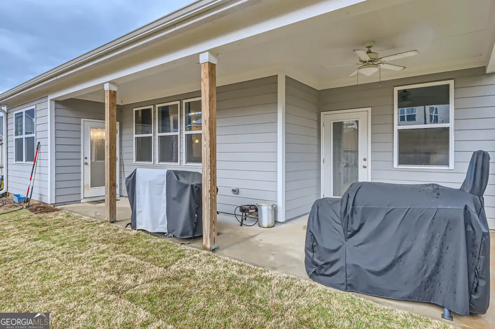 135 Salem CT Fayetteville, GA 30215