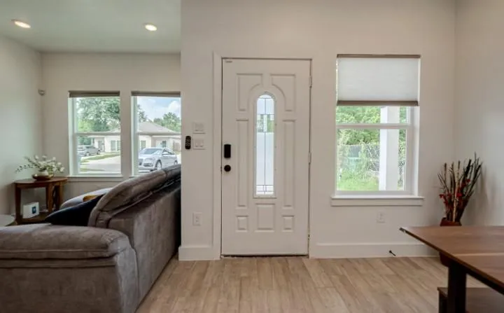 5122 Southwind Street Houston, TX 77033