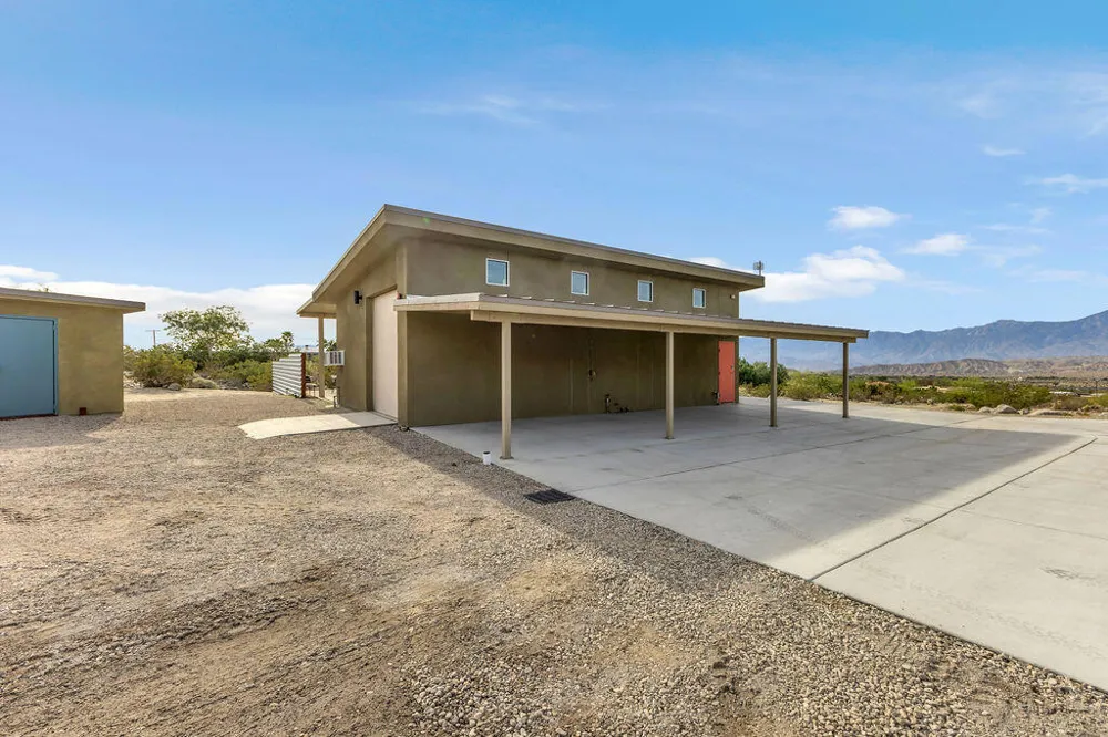 20245 Penny Lane Desert Hot Springs, CA 92241