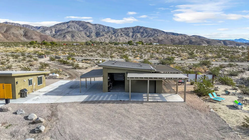 20245 Penny Lane Desert Hot Springs, CA 92241