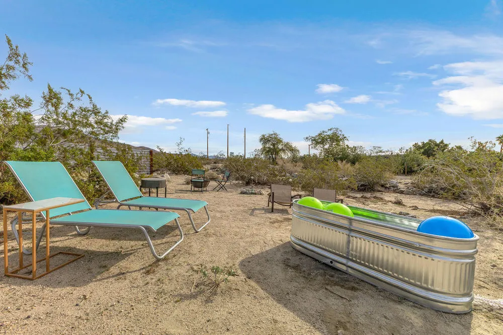 20245 Penny Lane Desert Hot Springs, CA 92241