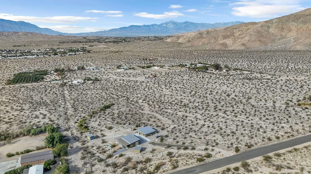 20245 Penny Lane Desert Hot Springs, CA 92241