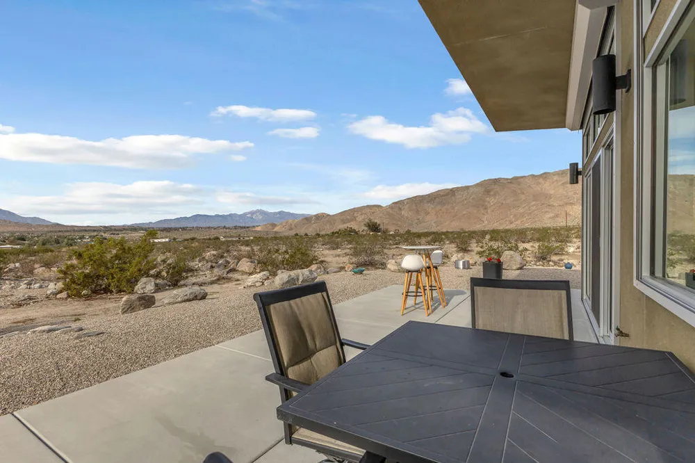 20245 Penny Lane Desert Hot Springs, CA 92241