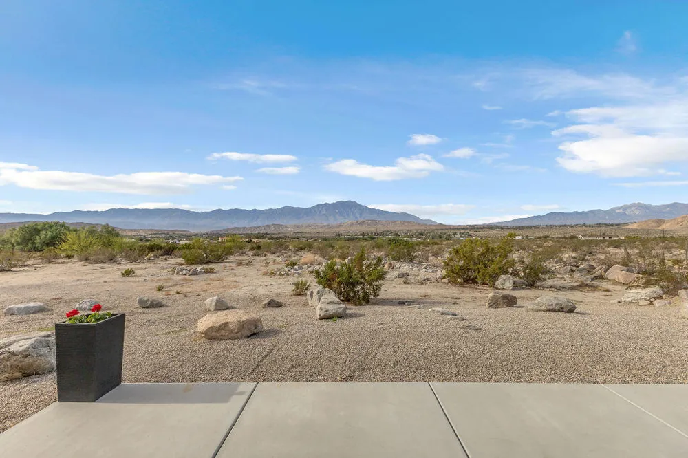 20245 Penny Lane Desert Hot Springs, CA 92241