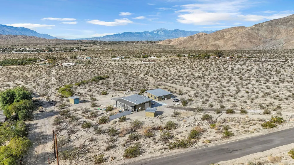 20245 Penny Lane Desert Hot Springs, CA 92241