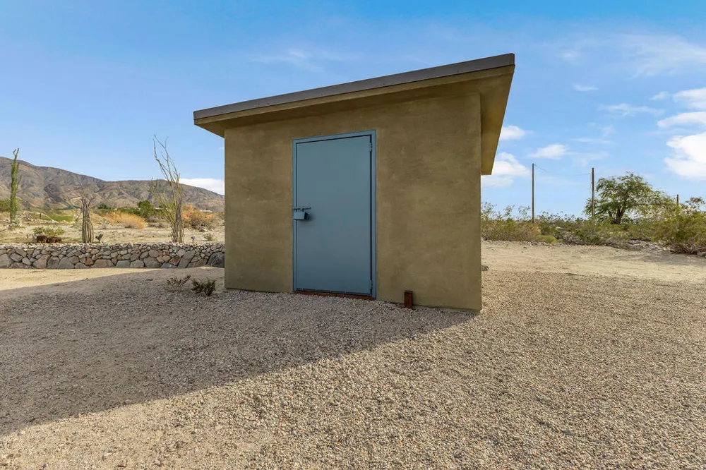 20245 Penny Lane Desert Hot Springs, CA 92241