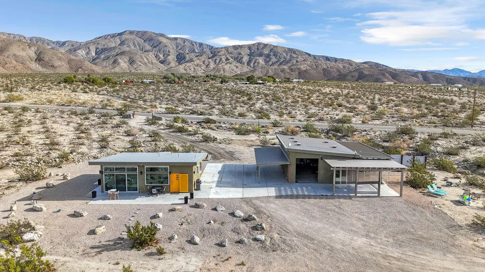 20245 Penny Lane Desert Hot Springs, CA 92241