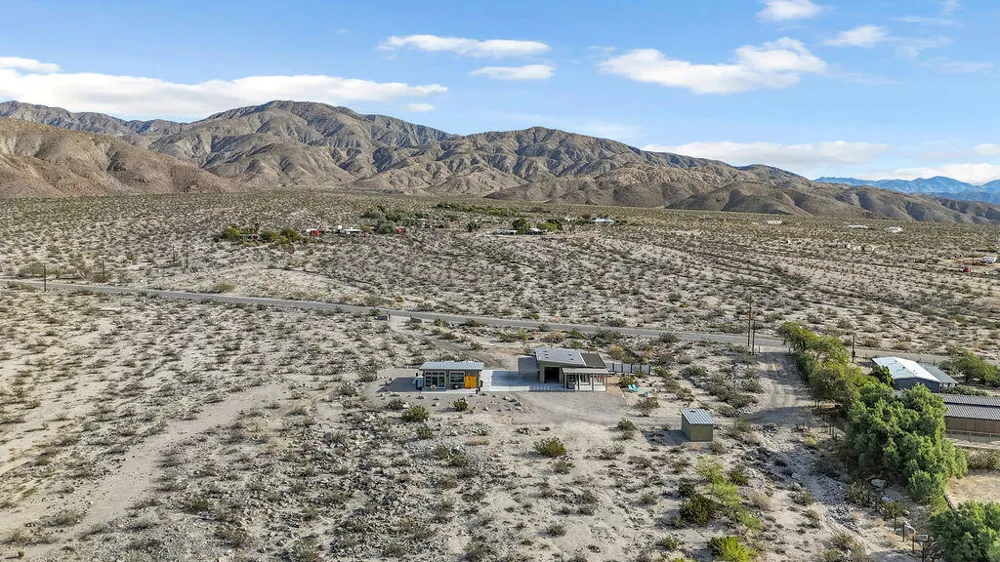 20245 Penny Lane Desert Hot Springs, CA 92241
