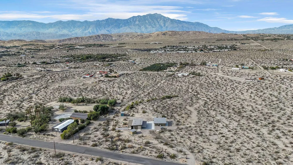 20245 Penny Lane Desert Hot Springs, CA 92241