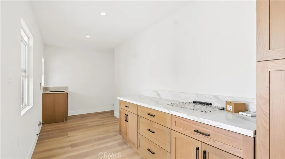 8814 Longden Temple City, CA 91780