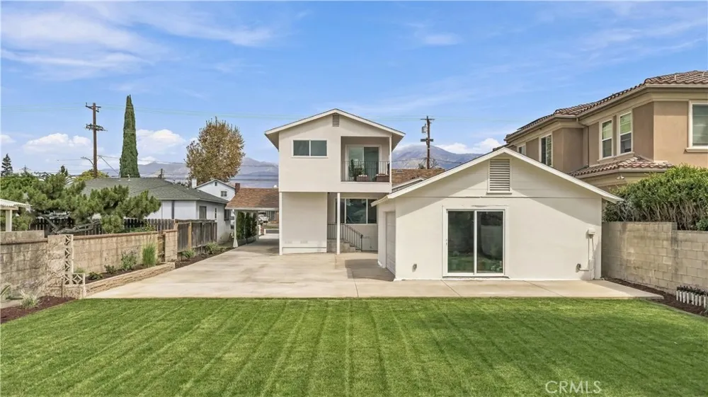 8814 Longden Temple City, CA 91780