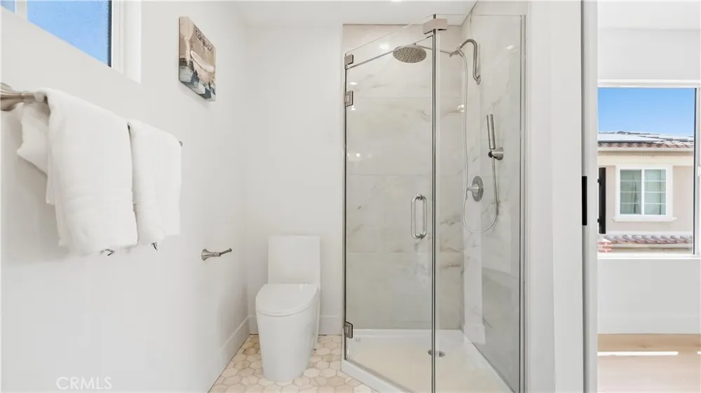 8814 Longden Temple City, CA 91780