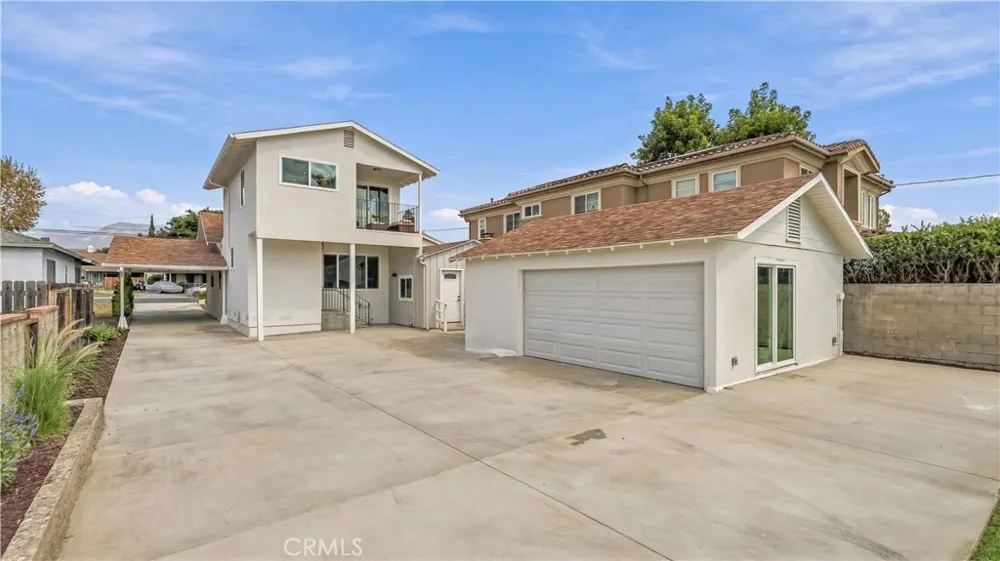 8814 Longden Temple City, CA 91780