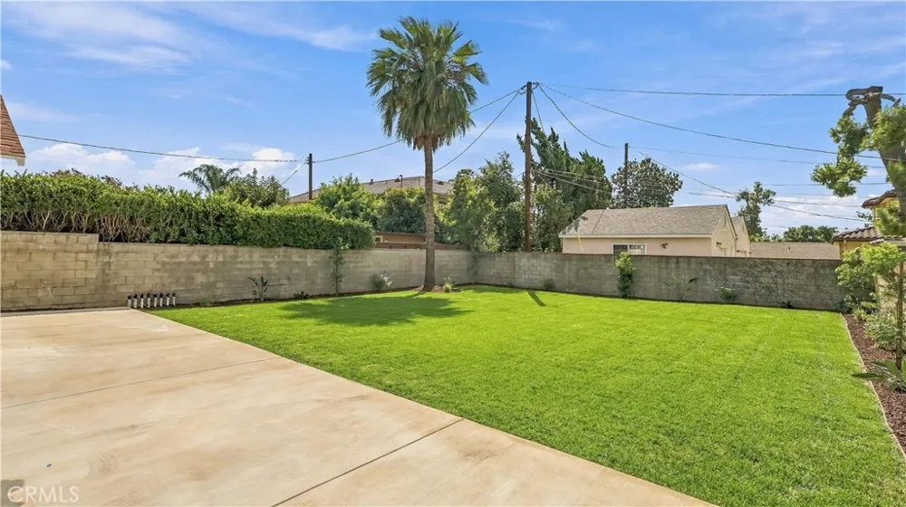 8814 Longden Temple City, CA 91780