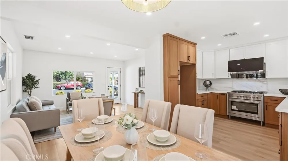 8814 Longden Temple City, CA 91780