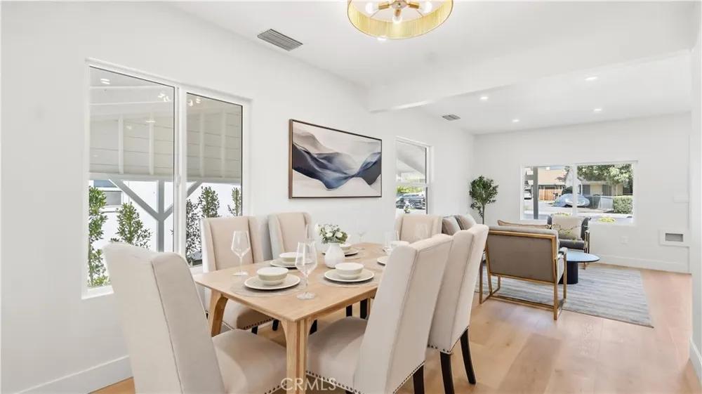 8814 Longden Temple City, CA 91780