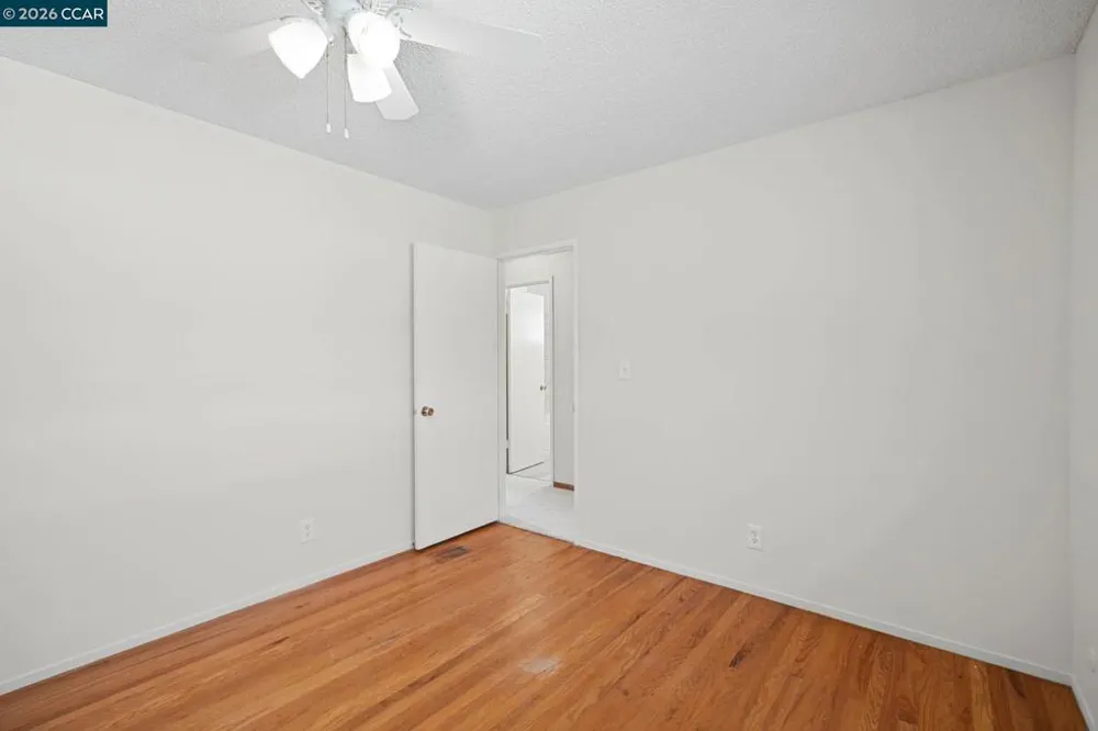 879 Greenway Dr Martinez, CA 94553