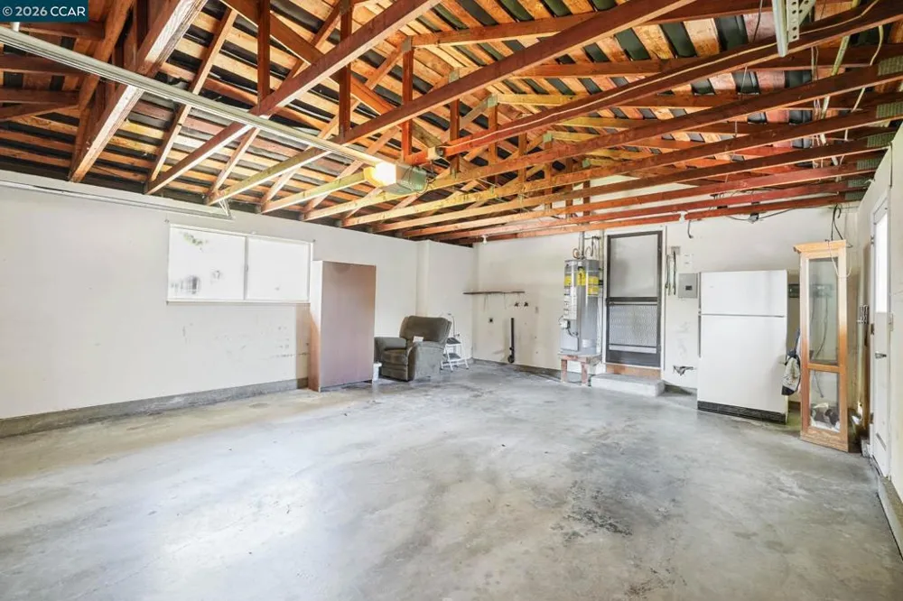 879 Greenway Dr Martinez, CA 94553