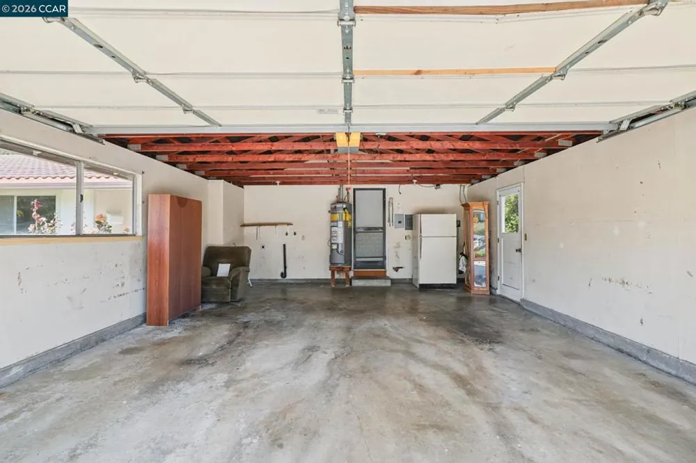 879 Greenway Dr Martinez, CA 94553