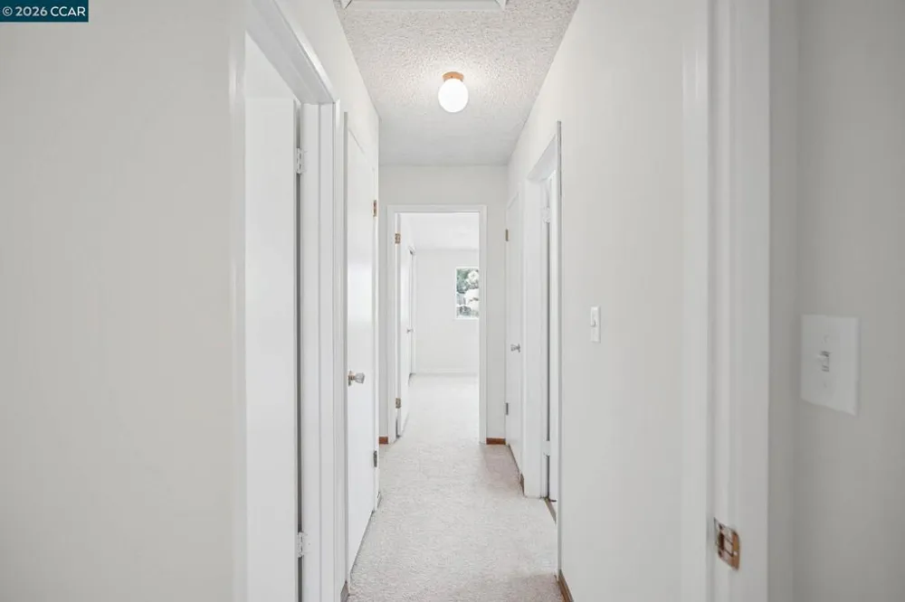 879 Greenway Dr Martinez, CA 94553