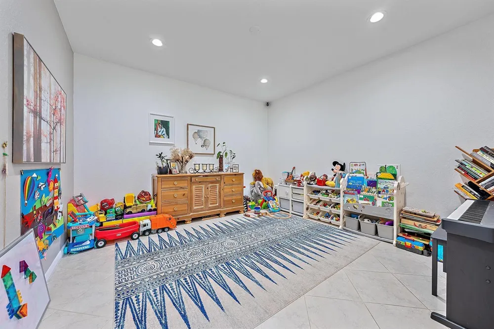 119 WHALE CAY WAY Jupiter, FL 33458