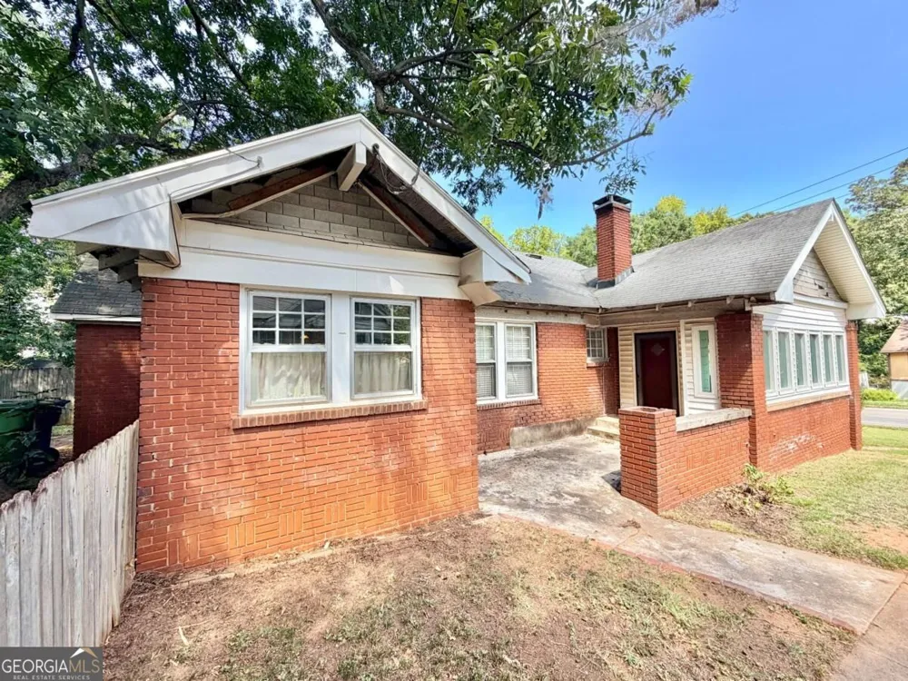 1563 Sylvan RD SW Atlanta, GA 30310