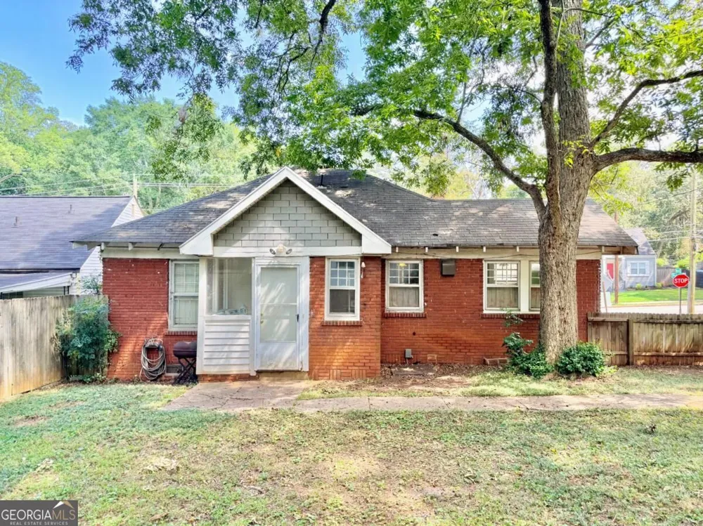 1563 Sylvan RD SW Atlanta, GA 30310