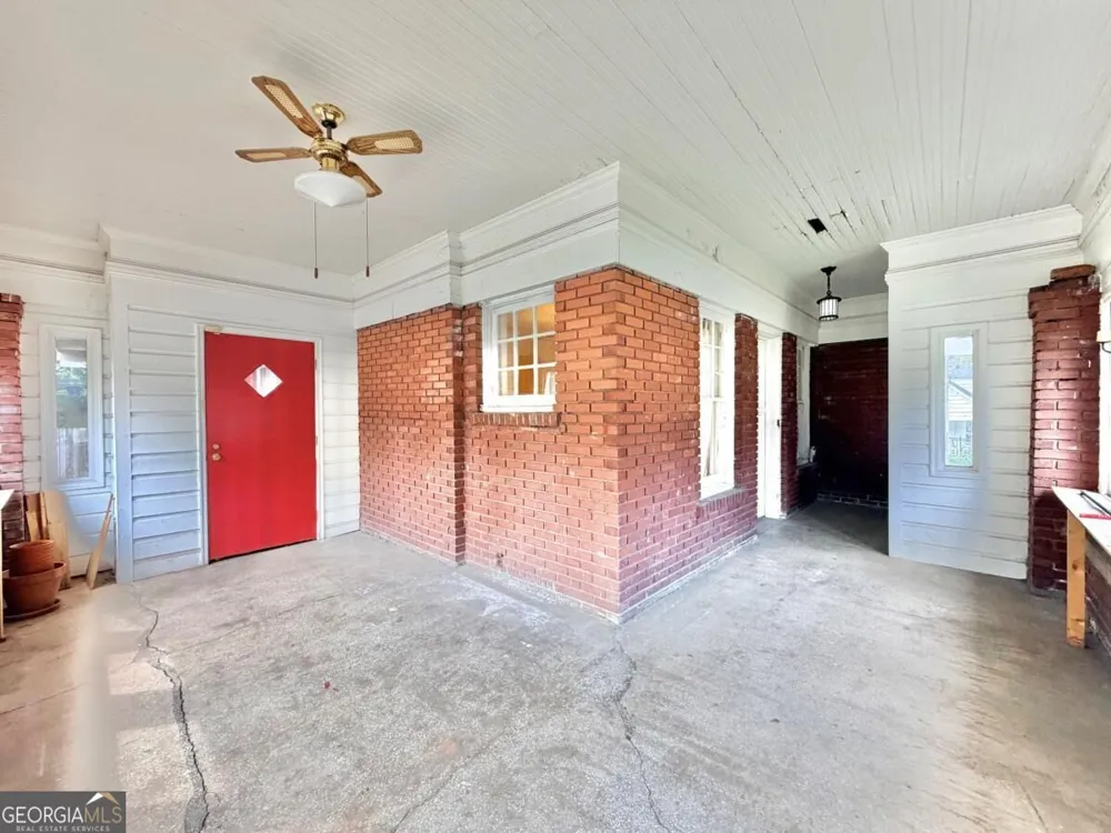 1563 Sylvan RD SW Atlanta, GA 30310