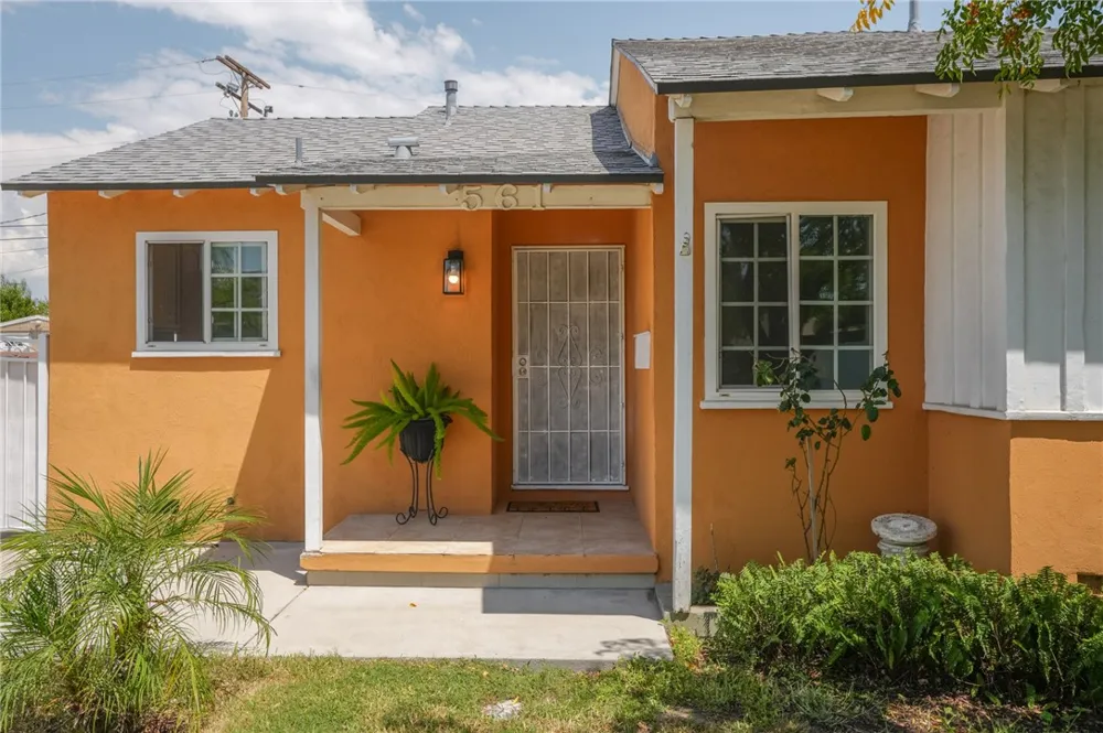 561 Park Rialto, CA 92376