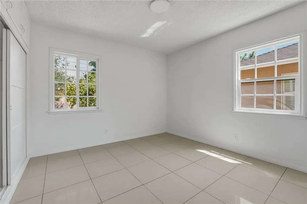 561 Park Rialto, CA 92376
