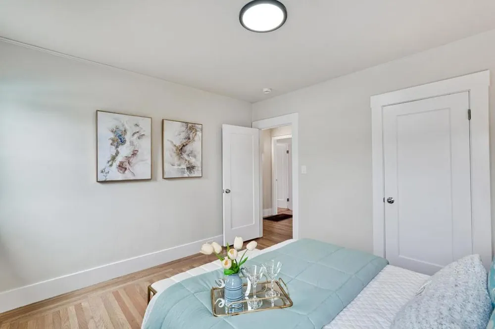 2826 San Jose Avenue Alameda, CA 94501