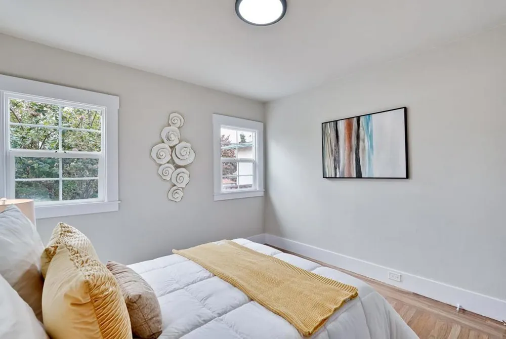 2826 San Jose Avenue Alameda, CA 94501