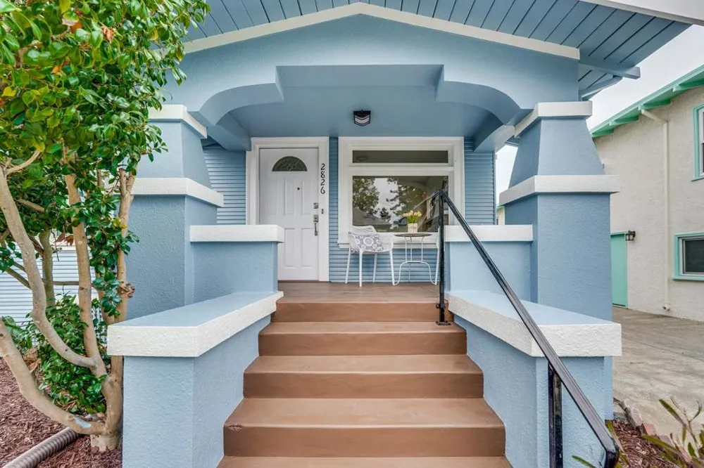 2826 San Jose Avenue Alameda, CA 94501