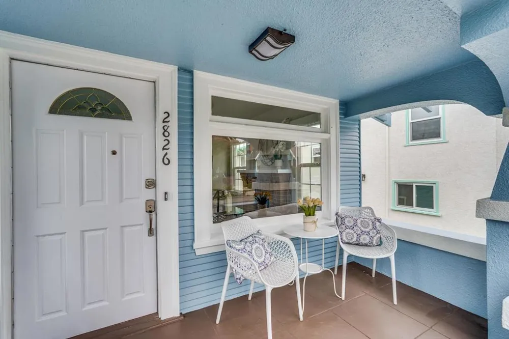 2826 San Jose Avenue Alameda, CA 94501