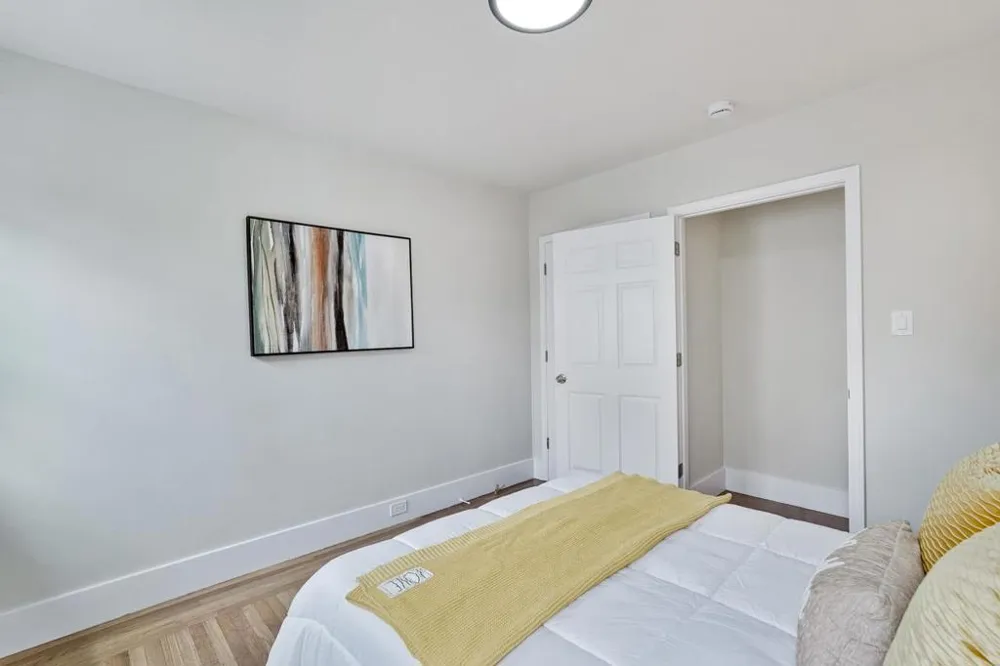 2826 San Jose Avenue Alameda, CA 94501