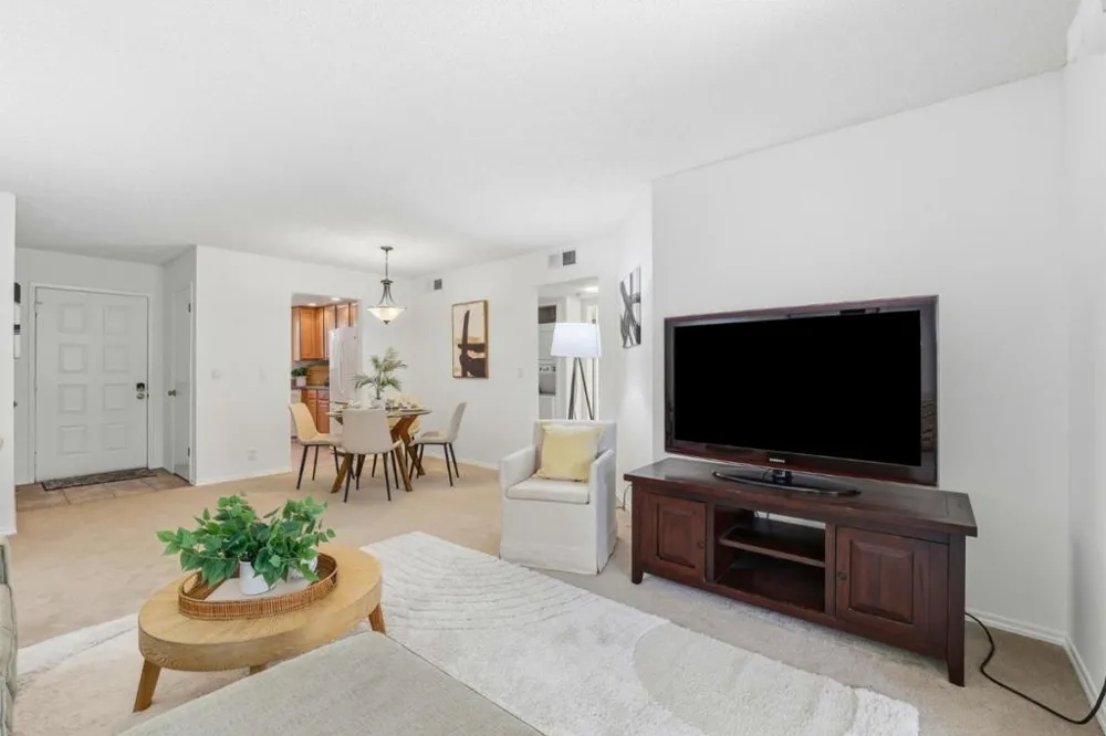 2201 Monroe Street #1302 Santa Clara, CA 95050
