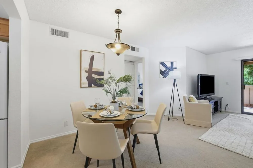 2201 Monroe Street #1302 Santa Clara, CA 95050